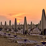 Seaside For 4 People In - Beahost 아파트 비비오네