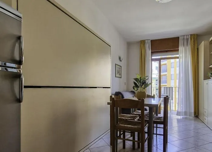 Апартаменты Seaside For 4 People In - Beahost Бибионе